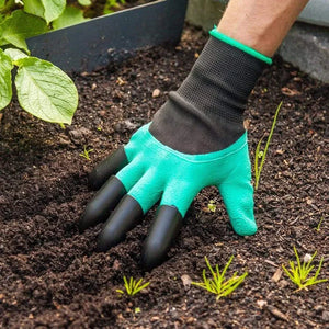 garden gloves with claws
